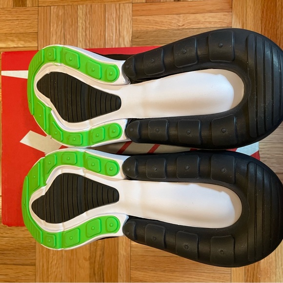 Nike Air Max 270 black and green - Size 6Y/ Women’s 7.5 - Picture 6 of 9